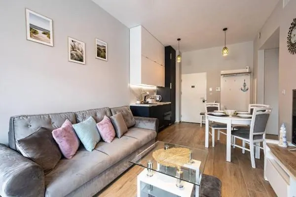 Pastelowy Brzeg Rogowo (Gryfice)